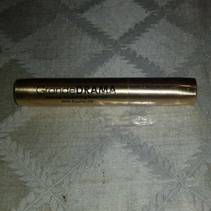 GRANDE DRAM INTENSE THICKENING MASCARA